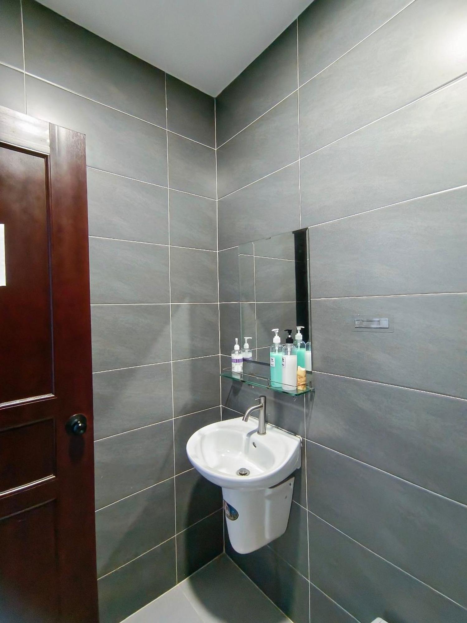 Start House Coliving Walk 5 Minute To The Airport Apartment Bandar Ho Chi Minh Bilik gambar